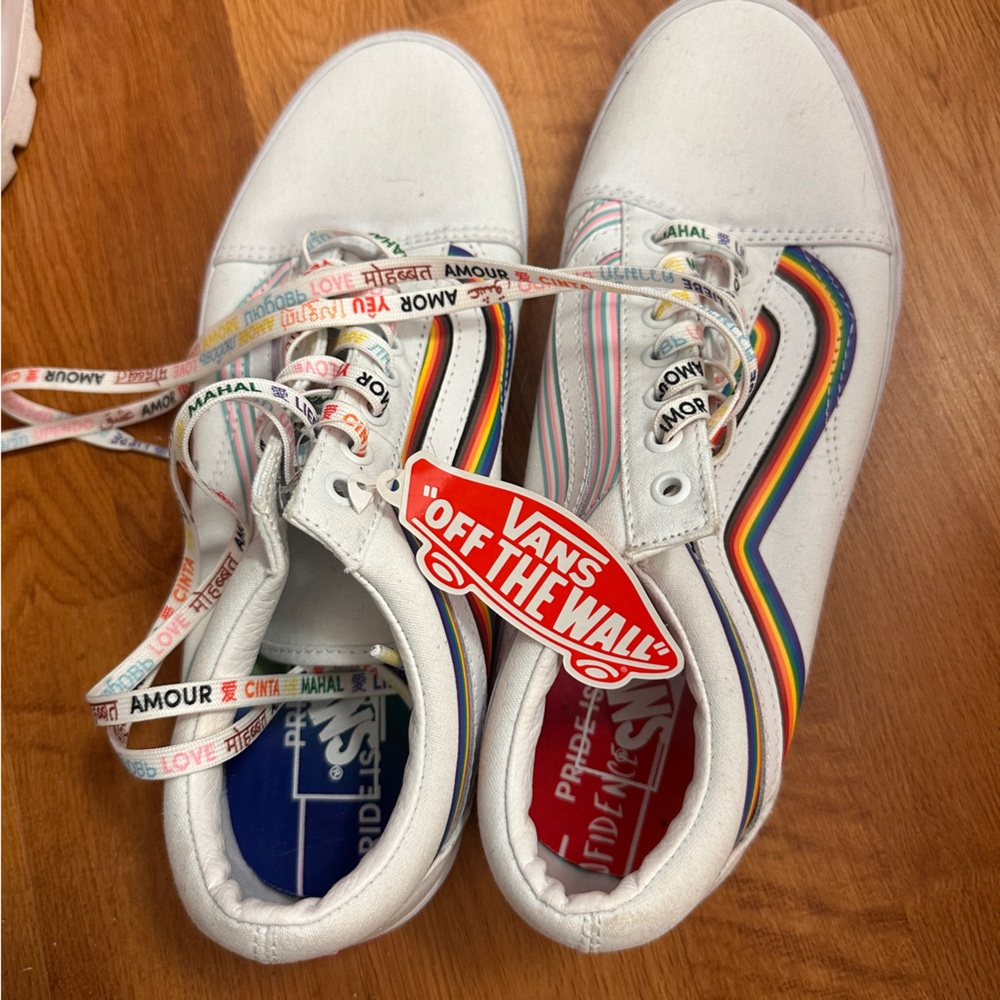 Vans - Trans Pride Sneakers